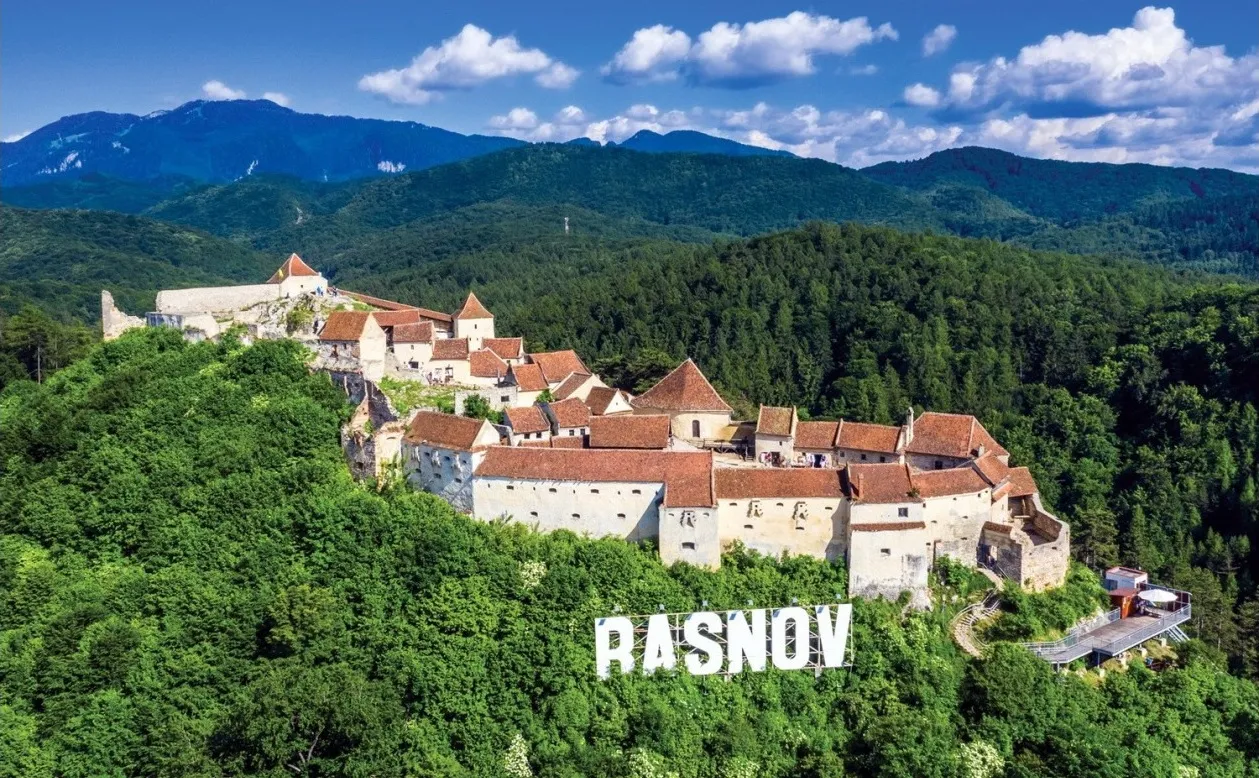 cetatea rasnov program